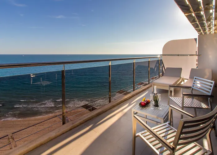 Gran Hotel Sol y Mar - Adults Experience